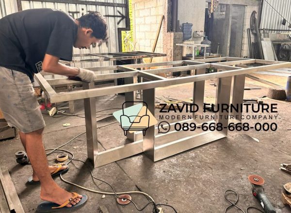 Kaki Meja Stainless Doff Hairline Kaki Meja Stainless Doff Hairline