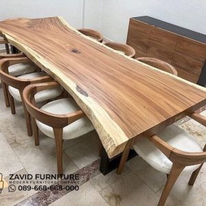 Meja Makan Trembesi Kayu Solid Meja Makan Trembesi Kayu Solid