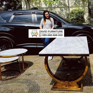 Desain Terbaru Set Meja Makan Marmer Dan Coffe Table Stainles Gold Desain Terbaru Set Meja Makan Marmer Dan Coffe Table Stainles Gold