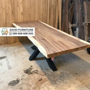 Meja Kayu Utuh Ukuran 182 X 89 Cm Meja Kayu Utuh Ukuran 182 X 89 Cm