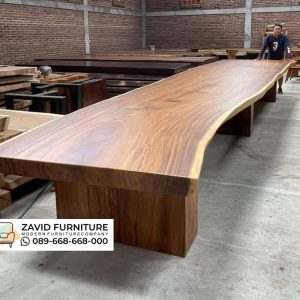 Meja Trembesi Besar Manado Kota