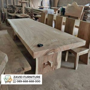 Meja Trembesi Besar Mentah