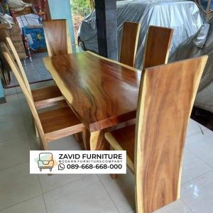 Meja Trembesi Besar Set Kursi Sandaran Tinggi