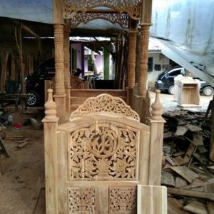 Mimbar Jati Kayu Mentah Mimbar Jati Kayu Mentah