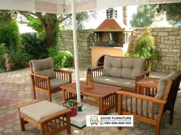 Samarinda Kursi Kayu Panjang Teras Samarinda Kursi Kayu Panjang Teras