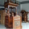 Mimbar Masjid Ukir Kaligrafi Arab