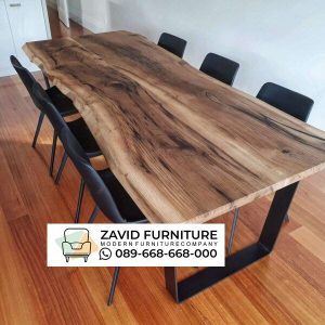 Meja Minimalis Trembesi Kaki Besi