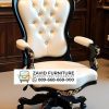 Kursi Direktur Mewah