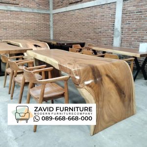 Meja Trembesi Solid Utuh Meja Trembesi Solid Utuh