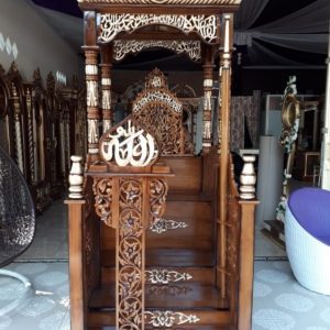 Mimbar Masjid Kayu Jati Kubah Tangga Depan Mimbar Masjid Kayu Jati Kubah Tangga Depan