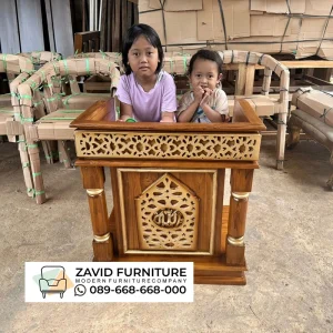 Mimbar Pendek Semi Majlis Kayu Jati Mimbar Pendek Semi Majlis Kayu Jati