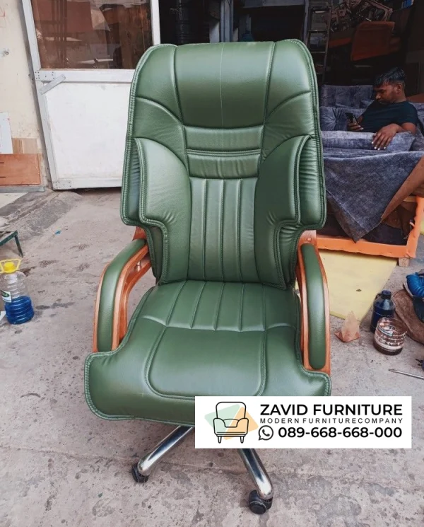 Kursi Direktur Kulit Asli Kursi Direktur Kulit Asli