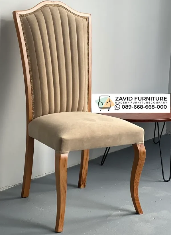 Kursi Makan Klasik Elegan