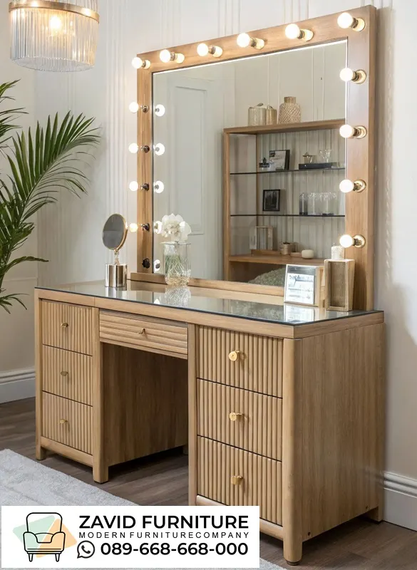 Meja Rias Kayu Jati Minimalis Dengan Lampu