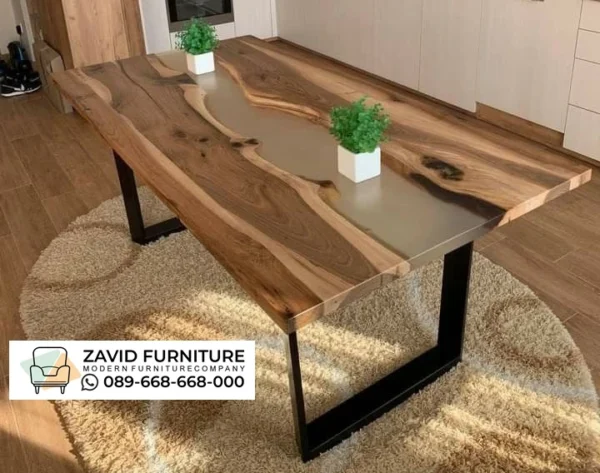 Meja Kayu Trembesi Kombinasi Resin Transparan