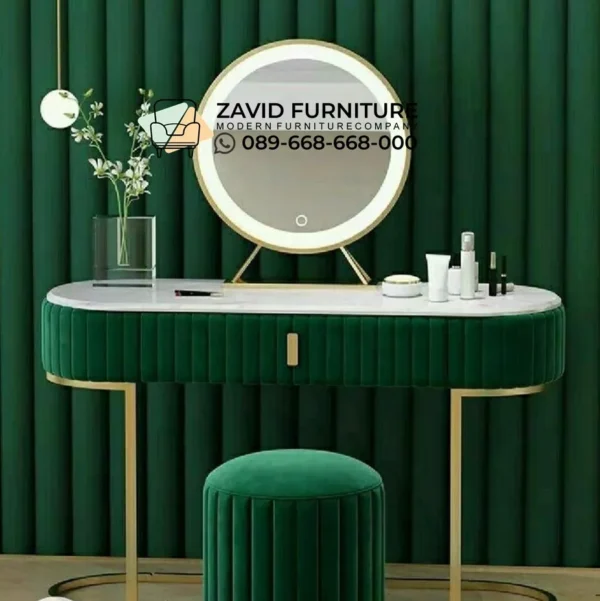 Meja Rias Satu Set Mewah